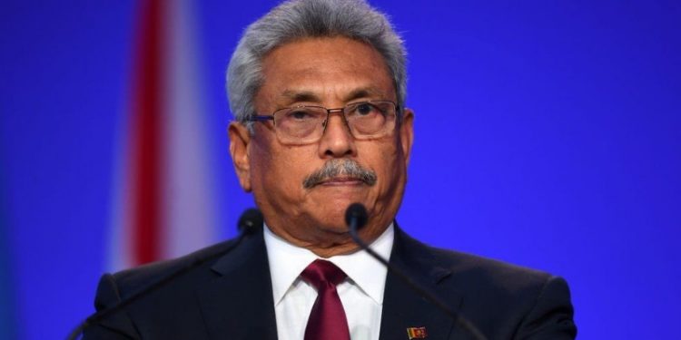Sri Lanka Devlet Başkanı Rajapaksa ülkeyi terk etti