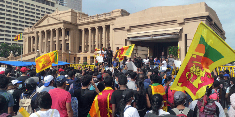 Sri Lanka'da OHAL ilan edildi