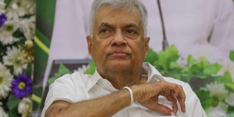 Sri Lanka'da yeni geçici devlet başkanı 'eski rejimin temsilcisi' oldu