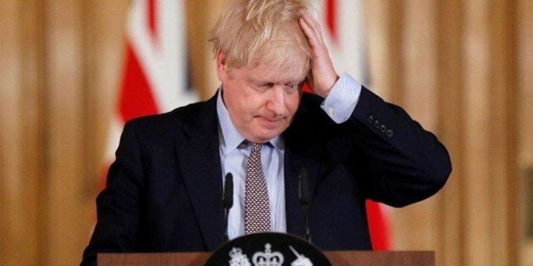 Sterlinde 'istifa' rallisi: Piyasaların gözü İngiltere'den gelecek haberlere çevrildi