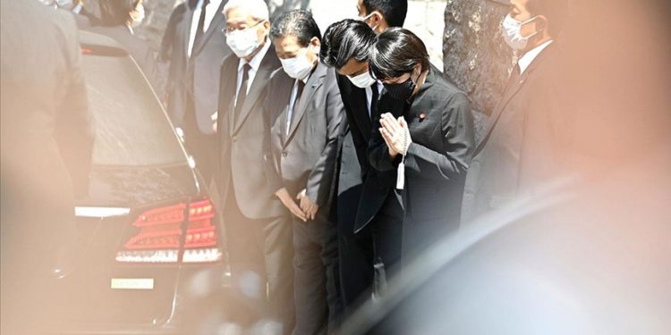 Suikast nedeniyle hayatını kaybeden eski Japonya Başbakanı Abe'nin otopsi raporu çıktı