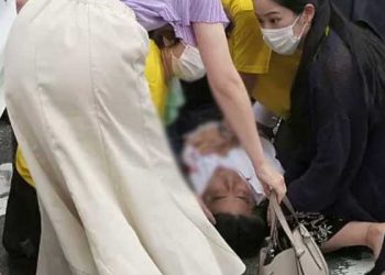 Suikasta uğrayan eski Japonya Başbakanı Abe hayatını kaybetti