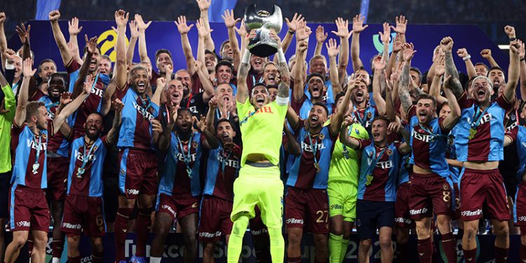 Süper Kupa'da şampiyon Trabzonspor!