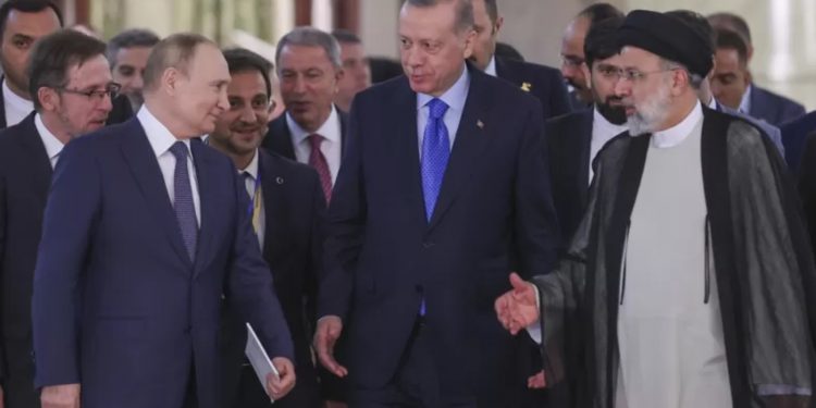 Tahran Zirvesi: İran ve Arap medyası Erdoğan-Putin-Reisi görüşmesini nasıl yorumladı?