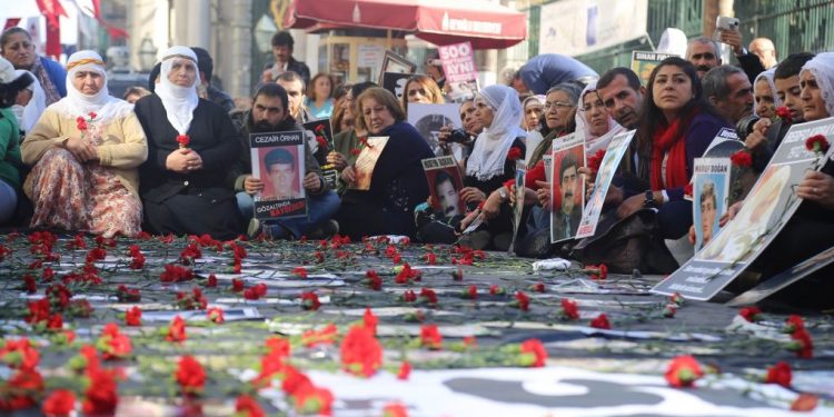 Tarlada kemikler bulunmuştu… Cumartesi Anneleri Urfa’dan seslendi