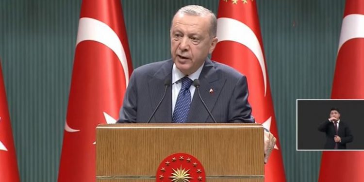 Tayyip Erdoğan açıkladı: KYK borçlarında faizler silindi!