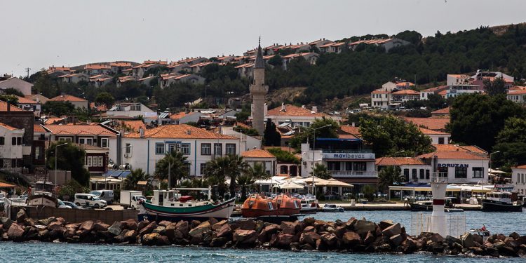 The Guardian: Avrupa’nın en büyülü ikinci adası Türkiye’de