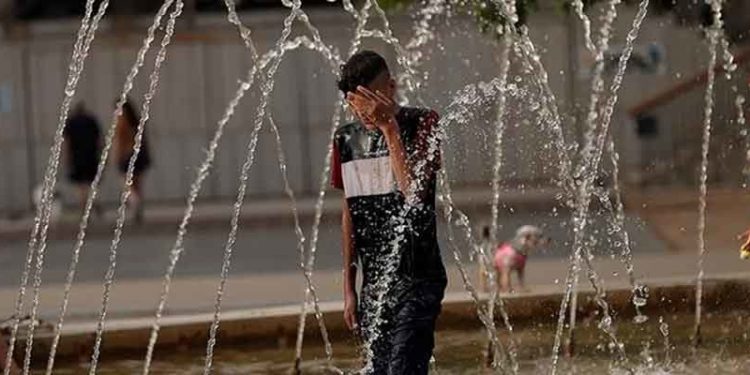 Türkiye genelinde sıcaklıklar artıyor: 10 ilde 40 dereceyi geçecek