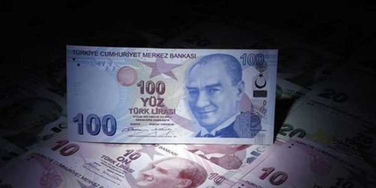 Tüketici kredilerinde büyüme hız kesmiyor