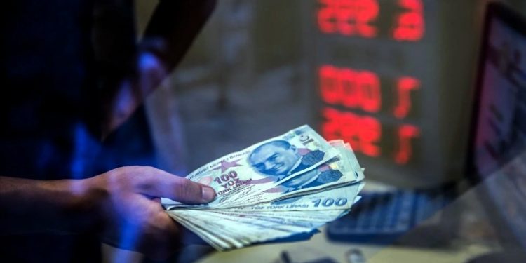 Türkiye'deki yüksek enflasyon, dünya basınında da gündemde