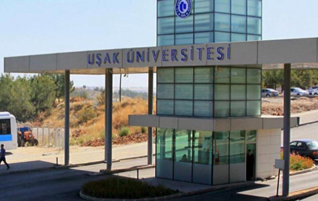 Uşak Üniversitesi’nde kişilere özel kadro ilanı!