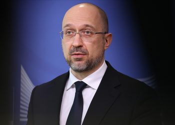 Ukrayna Başbakanı Şmıgal, ülkenin kalkınması için 750 milyar dolar gerektiğini söyledi
