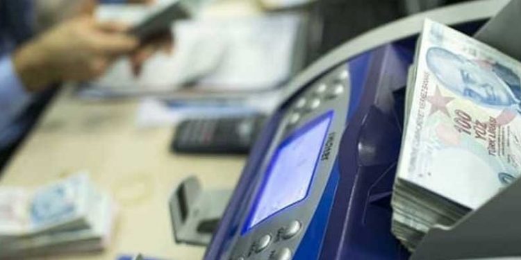 Üst üste önlemler kredi ve mevduatta faizi uçurdu