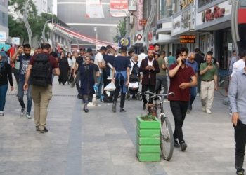 Vatandaş bayramı kurbansız ve şekersiz geçirecek