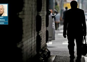 Yalnızlaşan ülkem