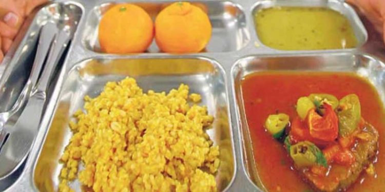 Yemek fiyatları katlandı, tabldot sözleşmeleri 3 aya indi