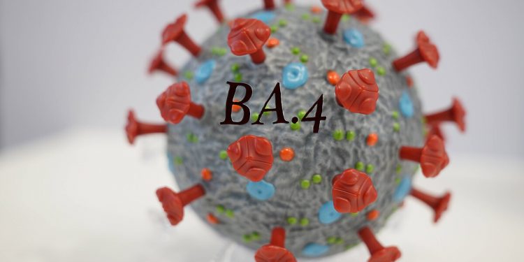 Yeni Covid dalgasında en sık görülen belirtiler neler?