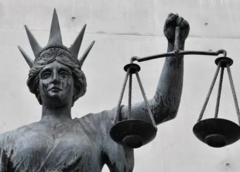 Yeni Zelanda'da 15 yaşında bir çocuk, cinayet sebebiyle müebbet hapis cezasına çarptırıldı