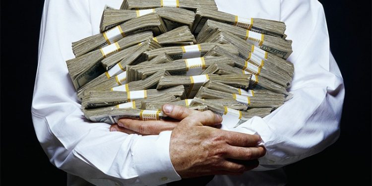 Yerli milyonerlerin mevduatı son bir yılda yüzde 97 arttı