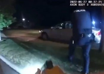 Yine ABD, yine polis cinayeti: 25 yaşındaki siyahi genç 60'dan fazla kurşunla öldürüldü