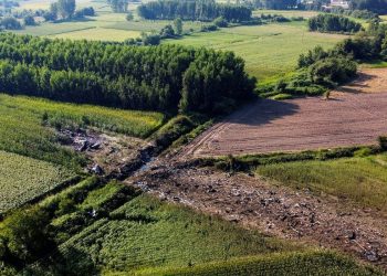 Yunanistan’da düşen uçak drone ile inceleniyor: ‘Uçak Bangladeş’e 11 ton mayın ve silah taşıyordu’