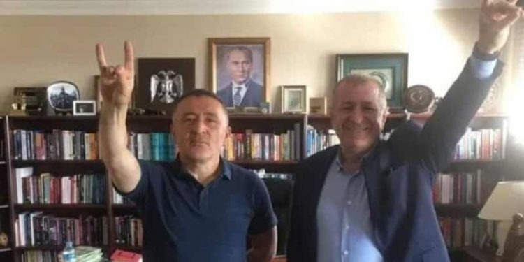 Zafer Partisi Genel Başkan Yardımcısı Ayhan Türk, Ümit Özdağ'ın Alevi çıkışı nedeniyle istifa etti