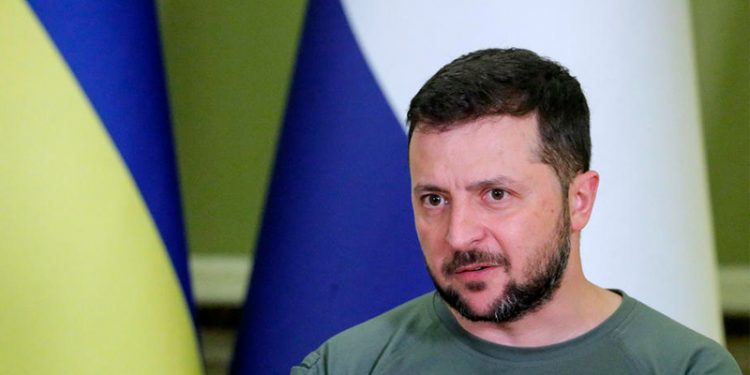 Zelenskiy: Rusya 'vaatlerini yerine getirmemenin' yollarını buluyor