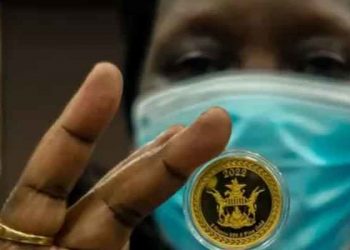 Zimbabve enflasyonla mücadele için altın para çıkardı