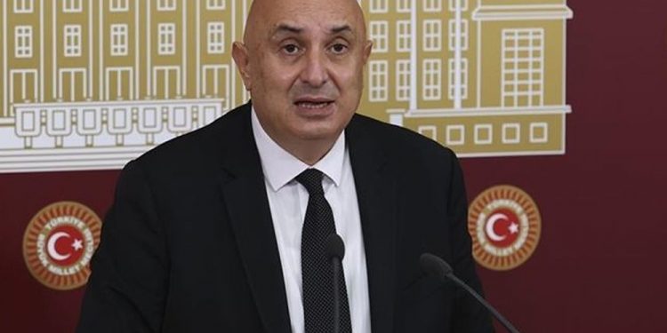 CHP’li Engin Özkoç: Bu darbe kalkışması bizzat Recep Tayyip Erdoğan’ın görevlendirdiği generallerin yaptığı bir darbe kalkışmasıdır