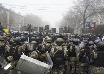 Özbekistan'da olağanüstü hal ilan edildi