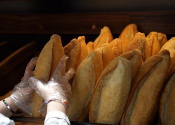 İzmir'de ekmeğe zam