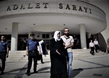 Şenyaşar ailesi: 483 gündür 'saray'ın kapısında adalet nöbeti tutuyoruz