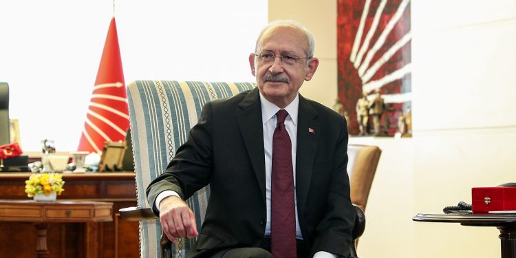 ‘Kimlik ve inançların ötekileştirilmediği ülkeyi birlikte inşa edeceğiz’