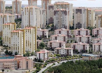 ‘Lüks inşaatlar yapan TOKİ, yeniden sosyal konut üreticisi olmalıdır’