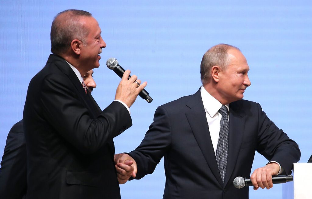 ‘Putin, Erdoğan’ı istiyor; seçimlere müdahale edip etmeyeceğini göreceğiz’