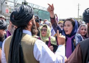 1. yılını kutlayan Taliban'a karşı kadınlar eylemdeydi