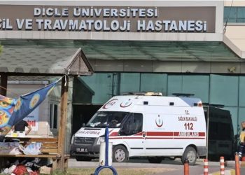 10'u çocuk 20 tarım işçisi tarım ilacından zehirlendi