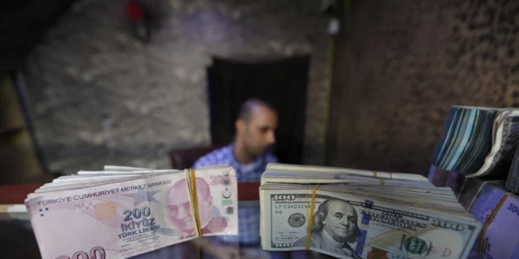 Dış Ticaret Açığı Temmuz’da Rekor Kırdı