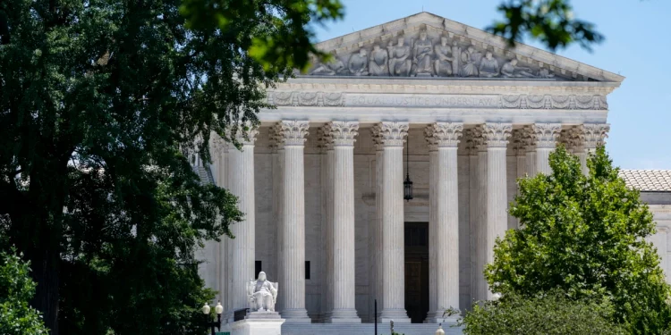 ABD Anayasa Mahkemesi Halkbank İçin Toplanacak