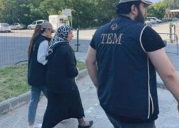 66 yaşındaki Ferhan Nakıboğlu cezaevine böyle götürüldü