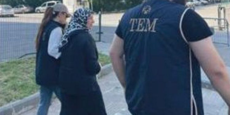 66 yaşındaki Ferhan Nakıboğlu cezaevine böyle götürüldü