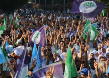 İstasyon Meydanı’ndan iktidara: Çözüm Soçi’de değil Öcalan’ın özgürlüğünde