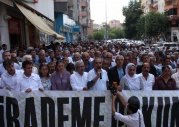HDP’den ‘Kentimi iradem yönetsin’ kampanyası
