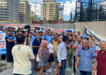 Çekmeköy’de yapılaşmaya karşı nöbet tutanlara polis müdahalesi