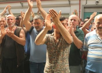 Bayrampaşa Hal’inde grevde olan işçilere silahlı tehdit
