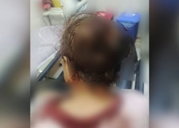 Korucular, silah doğrulttukları kadınlara saldırdı