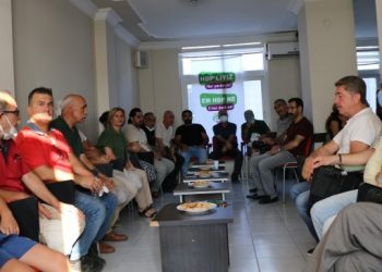 Mersin’de HDP’ye dayanışma ziyareti