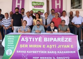 ‘İktidar ülkeyi uçuruma sürükledi’