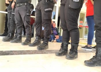 Şenyaşar ailesinden Bakan Bozdağ’a: Bu annenin ailesini kim katletti?