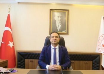 İpekyolu’na kayyım olarak geldi, eşiyle birlikte ihraç edildi